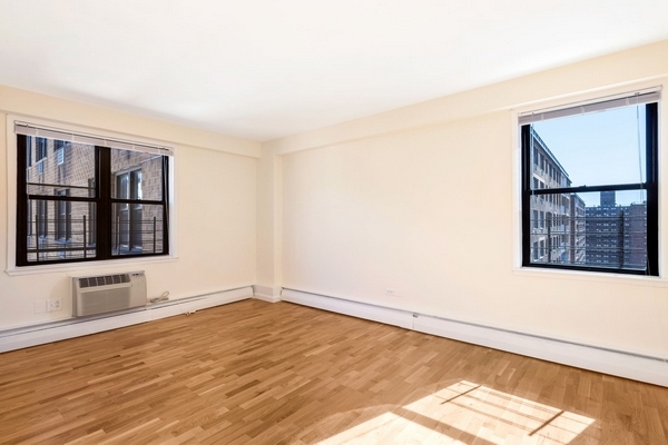 Apartment Horace Harding Expwy  Queens, NY 11368, MLS-RD4292-10