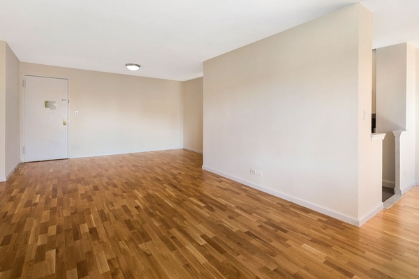 Apartment Horace Harding Expwy  Queens, NY 11368, MLS-RD4292-11