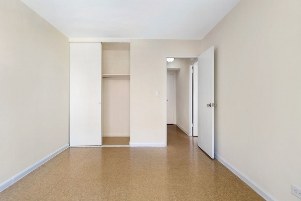 Apartment Horace Harding Expwy  Queens, NY 11368, MLS-RD4293-9