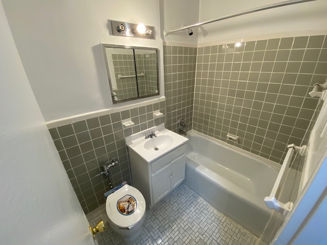 Apartment 67th Rd  Queens, NY 11374, MLS-RD4322-10