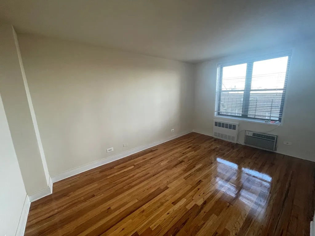 Apartment 103rd Street  Queens, NY 11375, MLS-RD4325-3