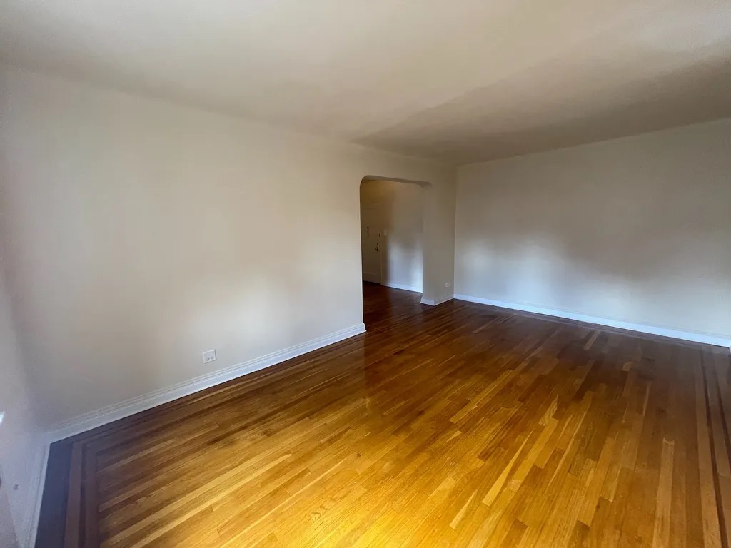 Apartment 112th Street  Queens, NY 11375, MLS-RD4328-8