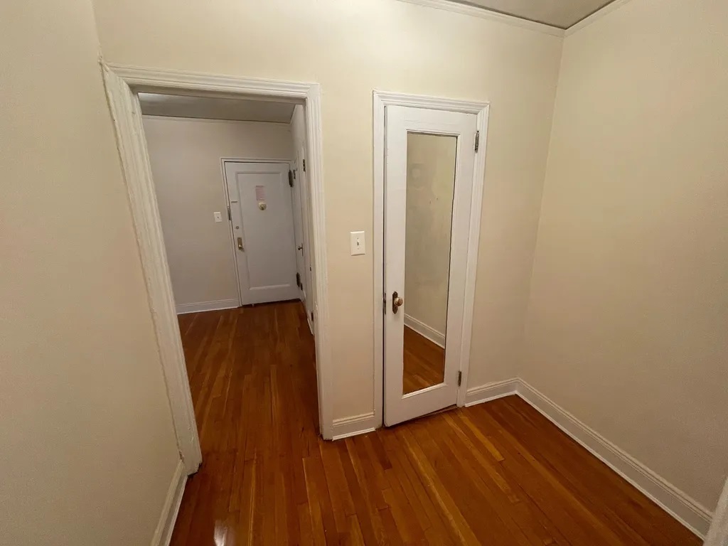 Apartment 112th Street  Queens, NY 11375, MLS-RD4330-4