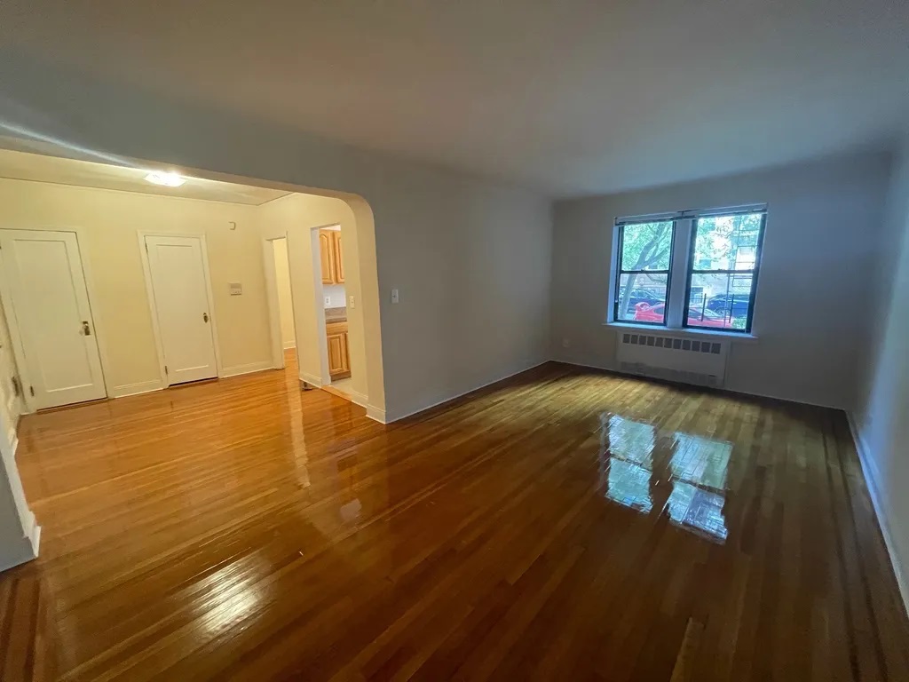 Apartment 112th Street  Queens, NY 11375, MLS-RD4330-6