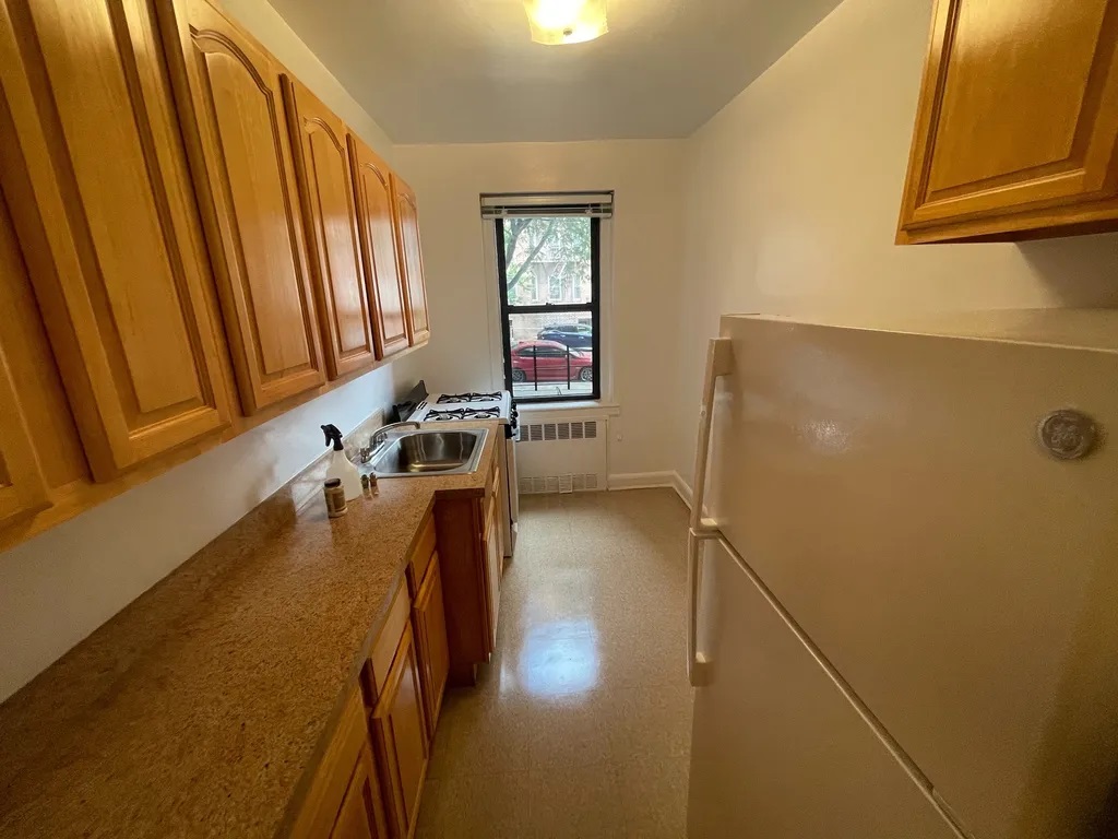 Apartment 112th Street  Queens, NY 11375, MLS-RD4330-10