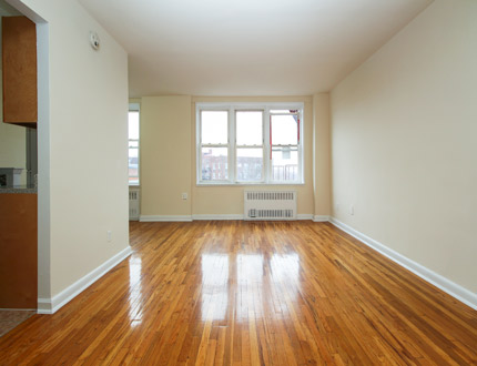 Apartment Baxter Avenue  Queens, NY 11373, MLS-RD4348-3