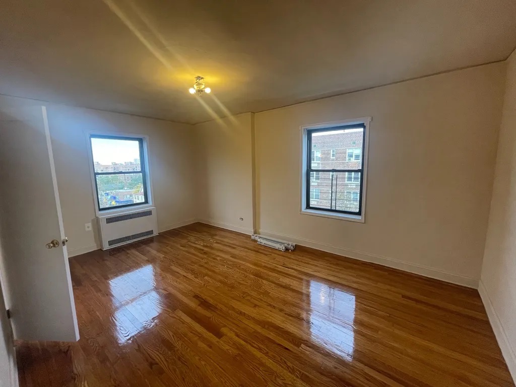 Apartment 63rd Drive  Queens, NY 11374, MLS-RD4350-3