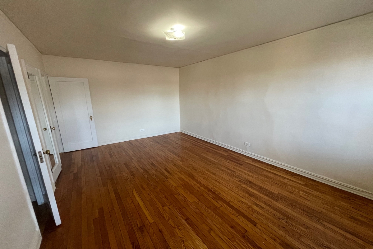 Apartment 63rd Drive  Queens, NY 11374, MLS-RD4351-8