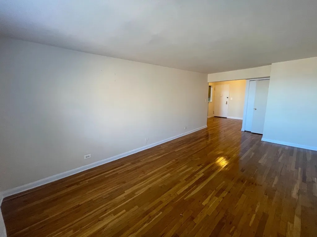 Apartment 103rd Street  Queens, NY 11375, MLS-RD4353-11