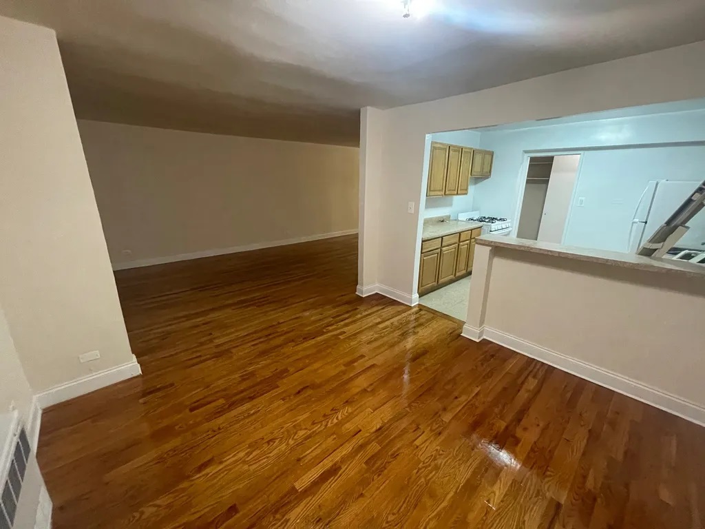 Apartment 103rd Street  Queens, NY 11375, MLS-RD4354-9