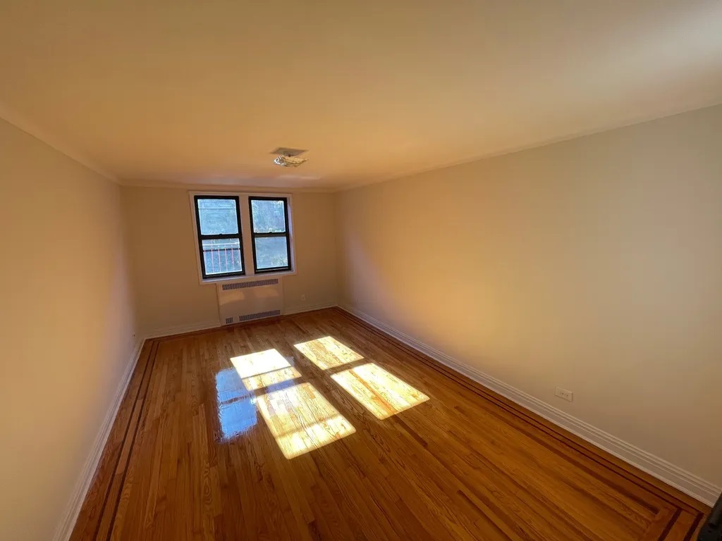 Apartment Booth Street  Queens, NY 11374, MLS-RD4356-6