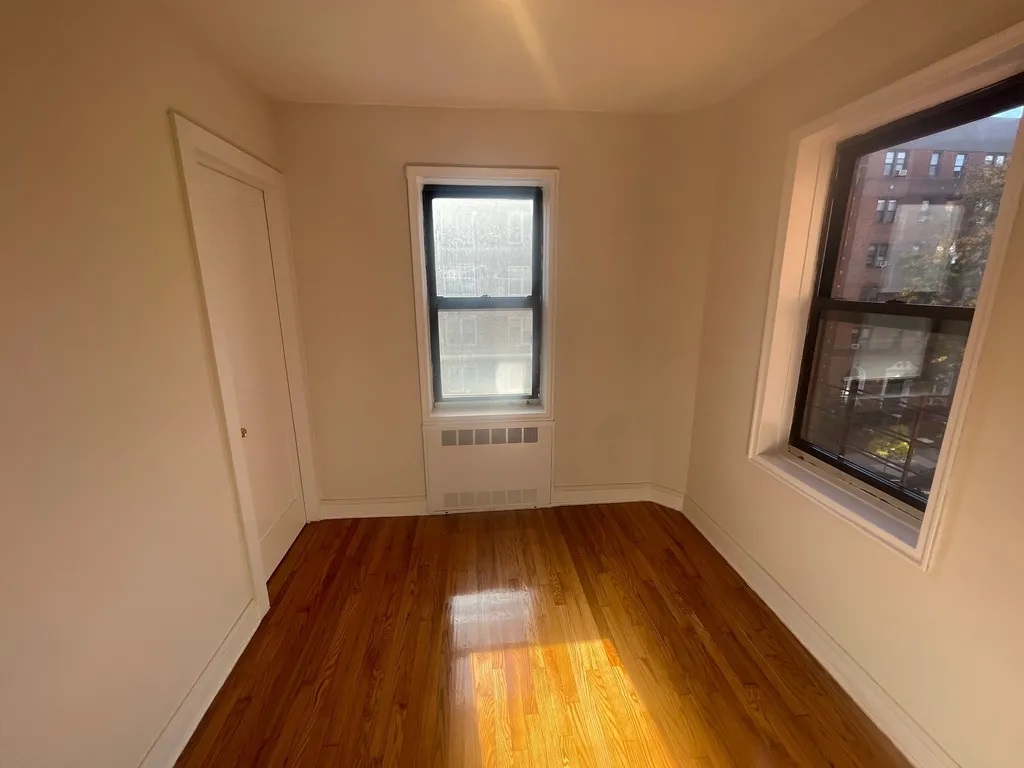 Apartment Booth Street  Queens, NY 11374, MLS-RD4357-5