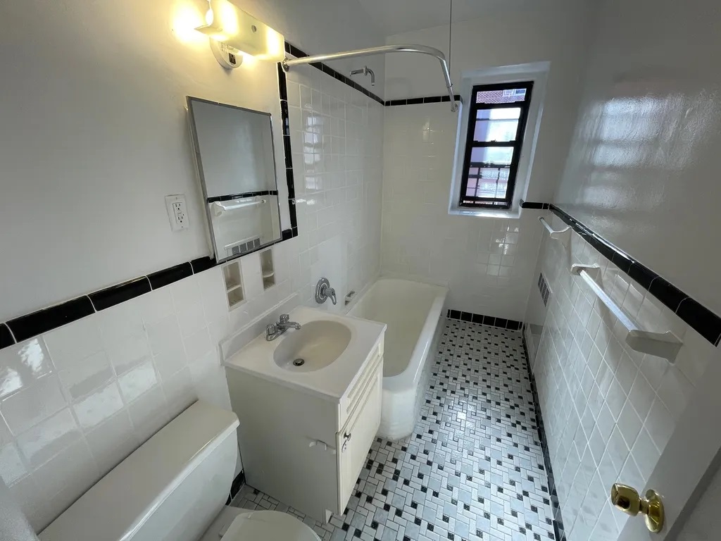 Apartment Booth Street  Queens, NY 11374, MLS-RD4357-12