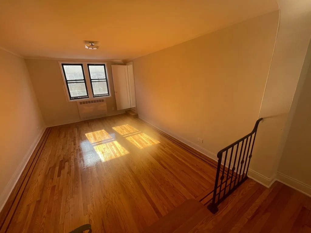 Apartment Booth Street  Queens, NY 11374, MLS-RD4357-7