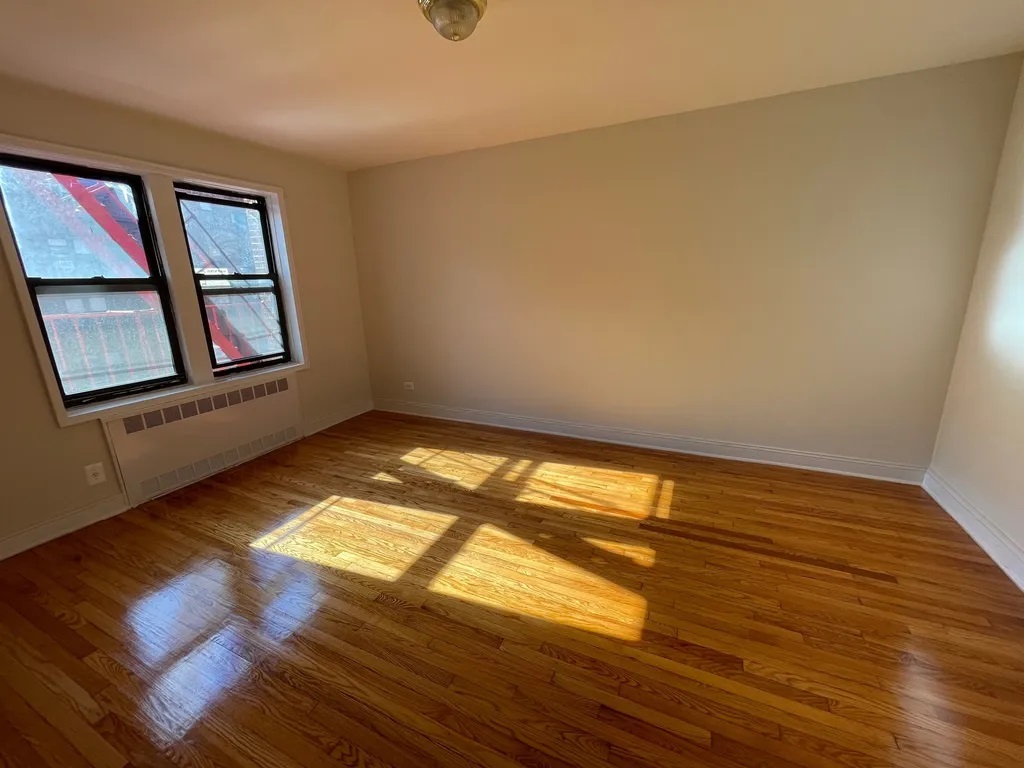 Apartment Booth Street  Queens, NY 11374, MLS-RD4357-9