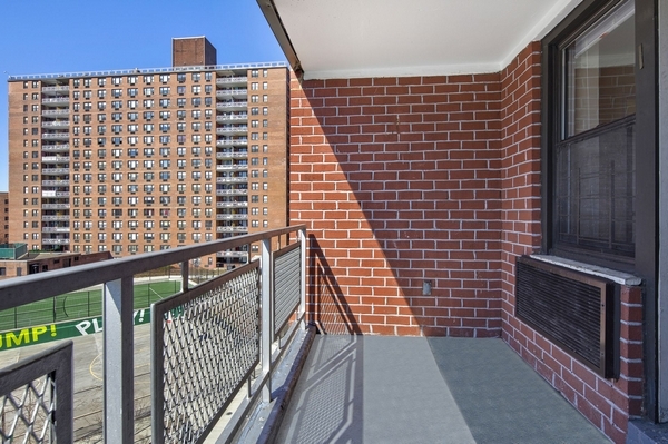 Apartment 57th Avenue  Queens, NY 11368, MLS-RD4360-8