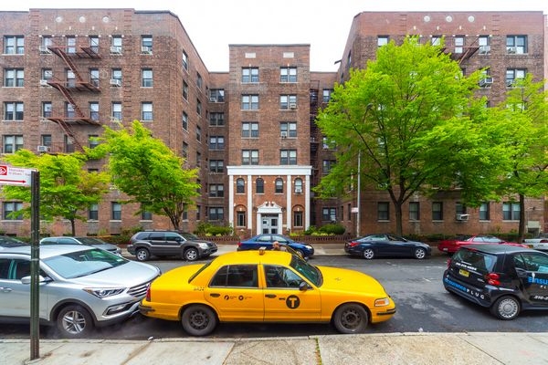 Apartment 42nd Street  Queens, NY 11104, MLS-RD4365-5