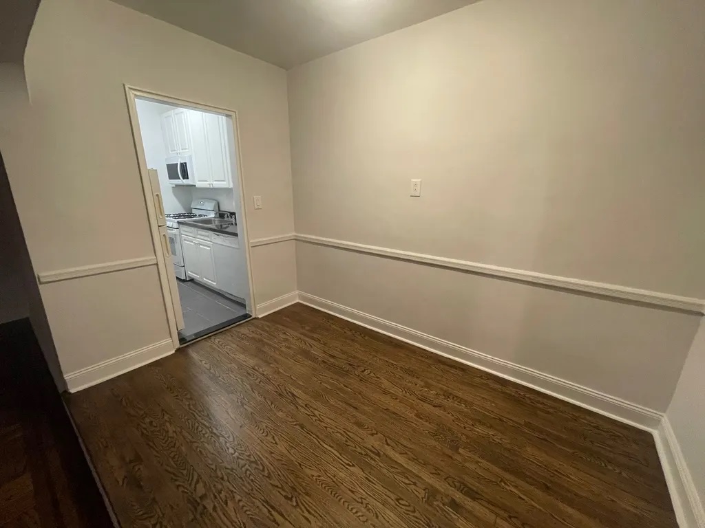 Apartment 112th Street  Queens, NY 11375, MLS-RD4370-8