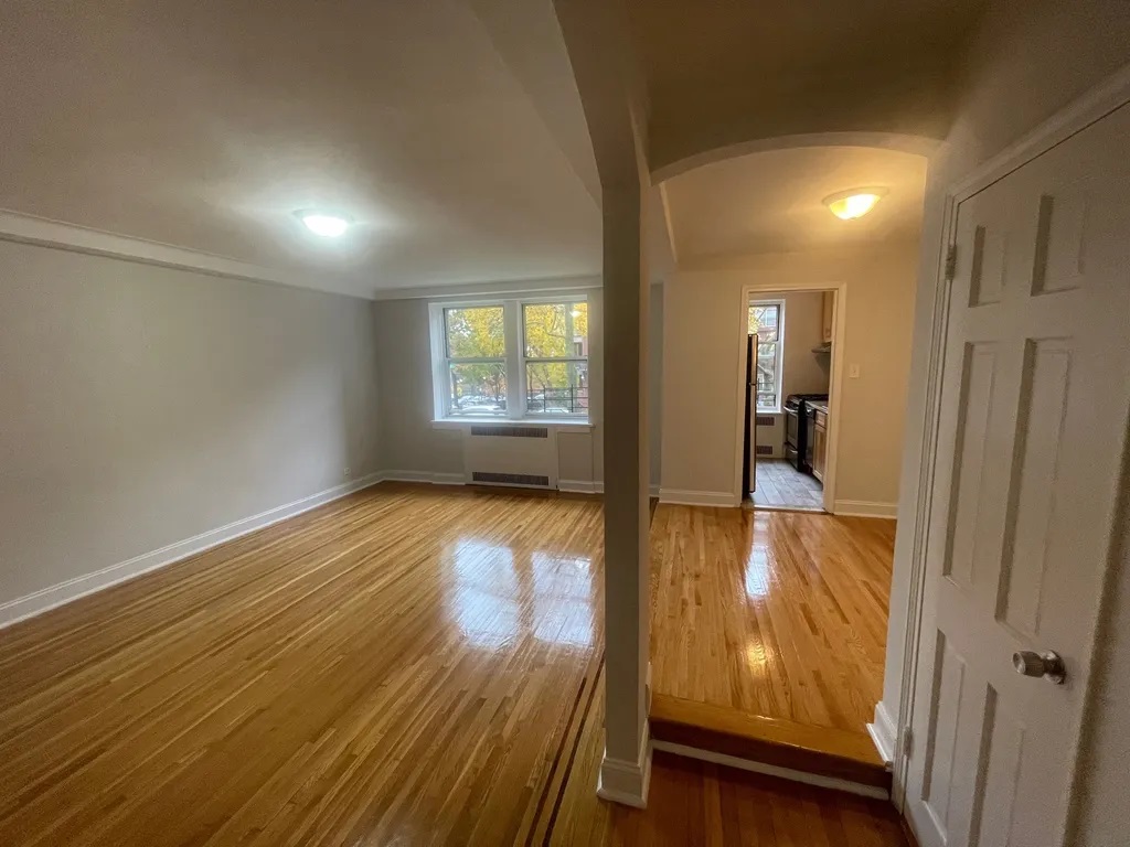 Apartment 113th Street  Queens, NY 11375, MLS-RD4373-4