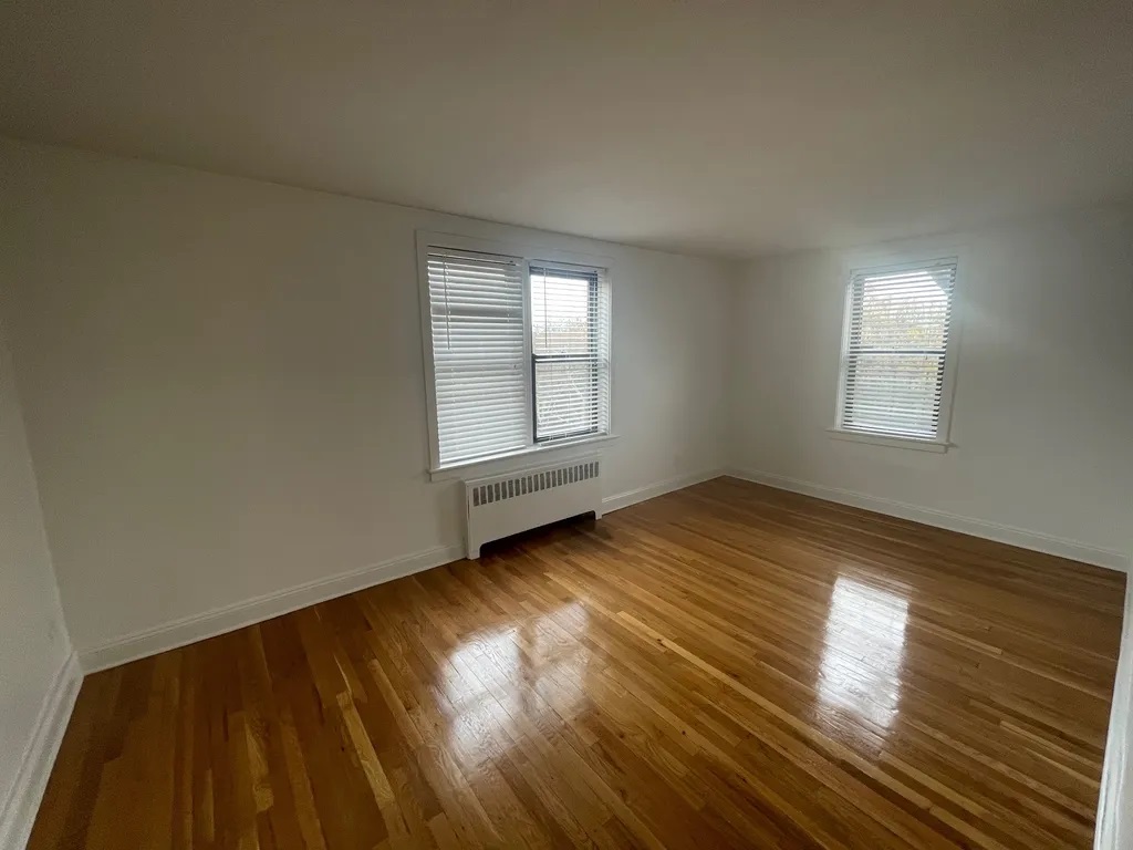 Apartment 113th Street  Queens, NY 11375, MLS-RD4376-9