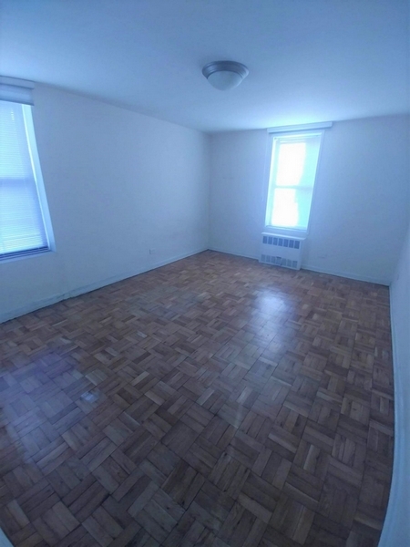 Apartment 62nd Road  Queens, NY 11375, MLS-RD4384-12