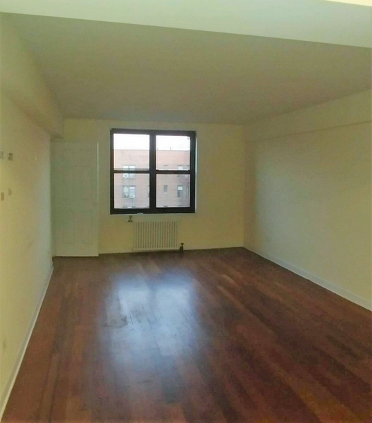 Apartment 98th Street  Queens, NY 11375, MLS-RD4385-4