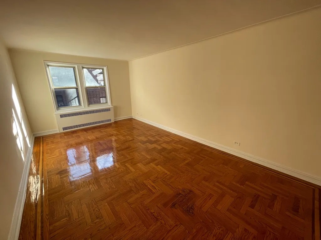 Apartment 71st Avenue  Queens, NY 11375, MLS-RD4388-5