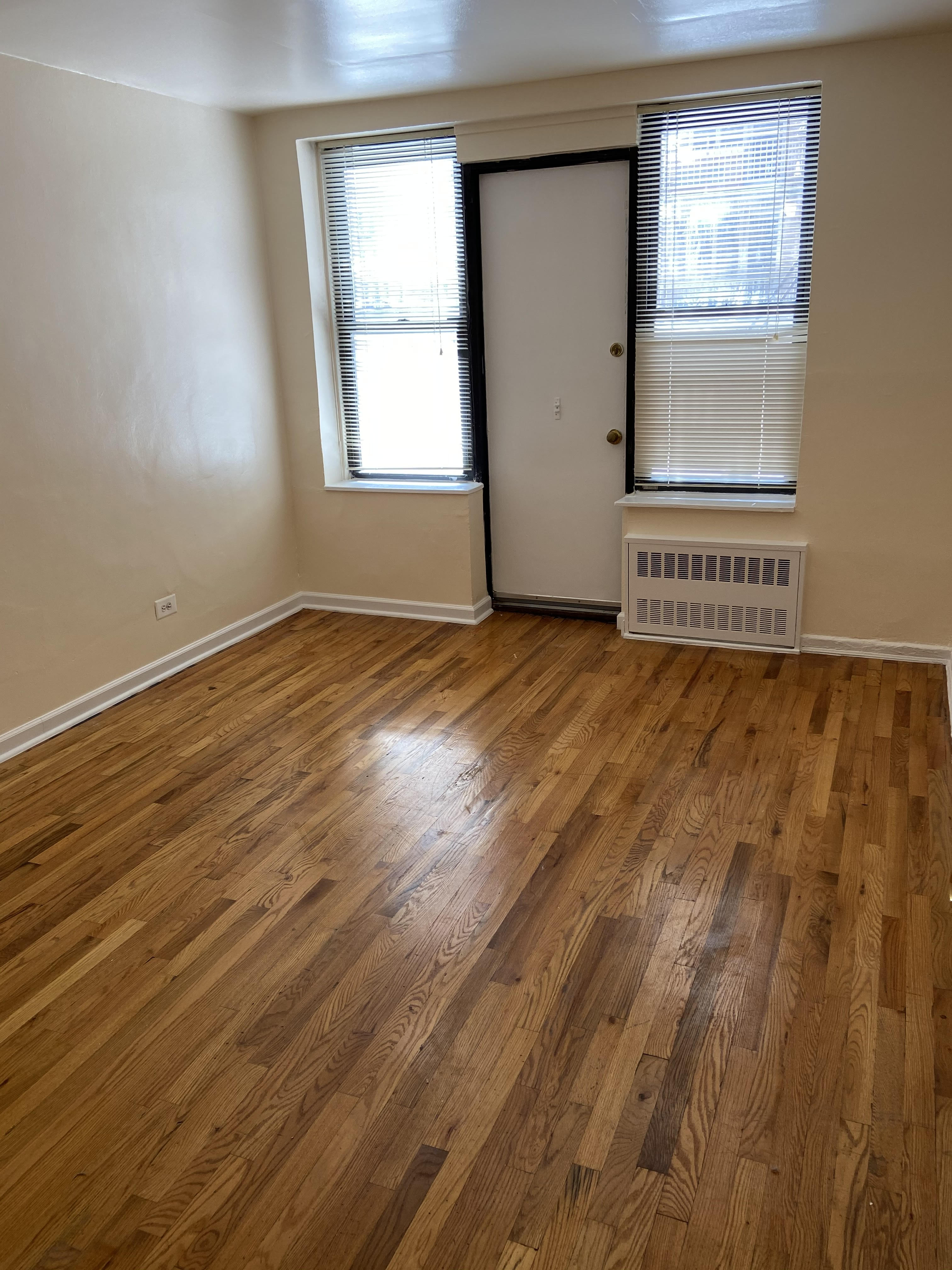 Apartment 118th Street  Queens, NY 11415, MLS-RD4393-2