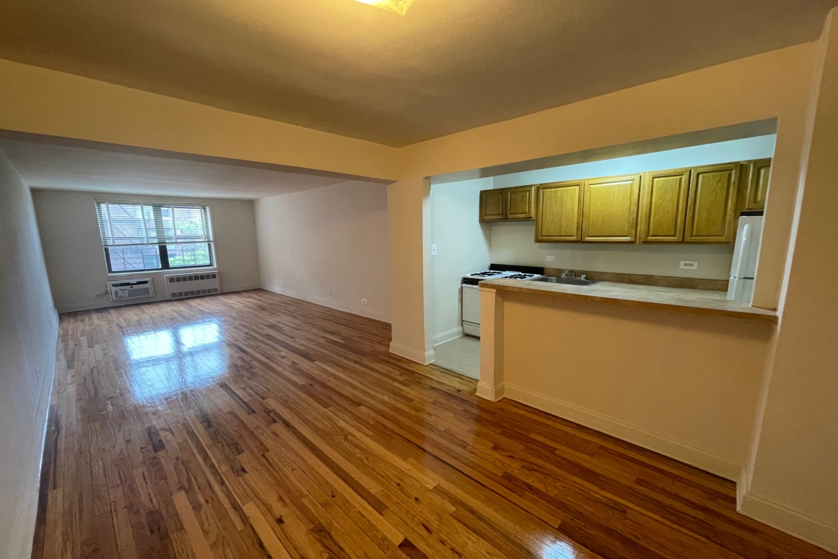 Apartment 103rd Street  Queens, NY 11374, MLS-RD4435-2