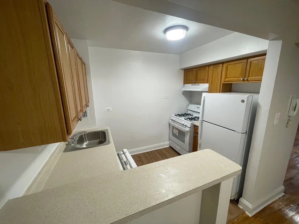 Apartment 102nd Street  Queens, NY 11375, MLS-RD4448-6