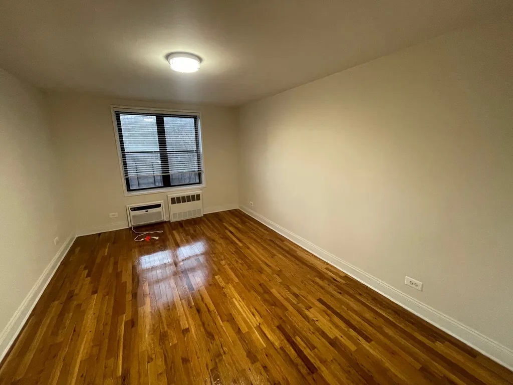 Apartment 102nd Street  Queens, NY 11375, MLS-RD4448-7