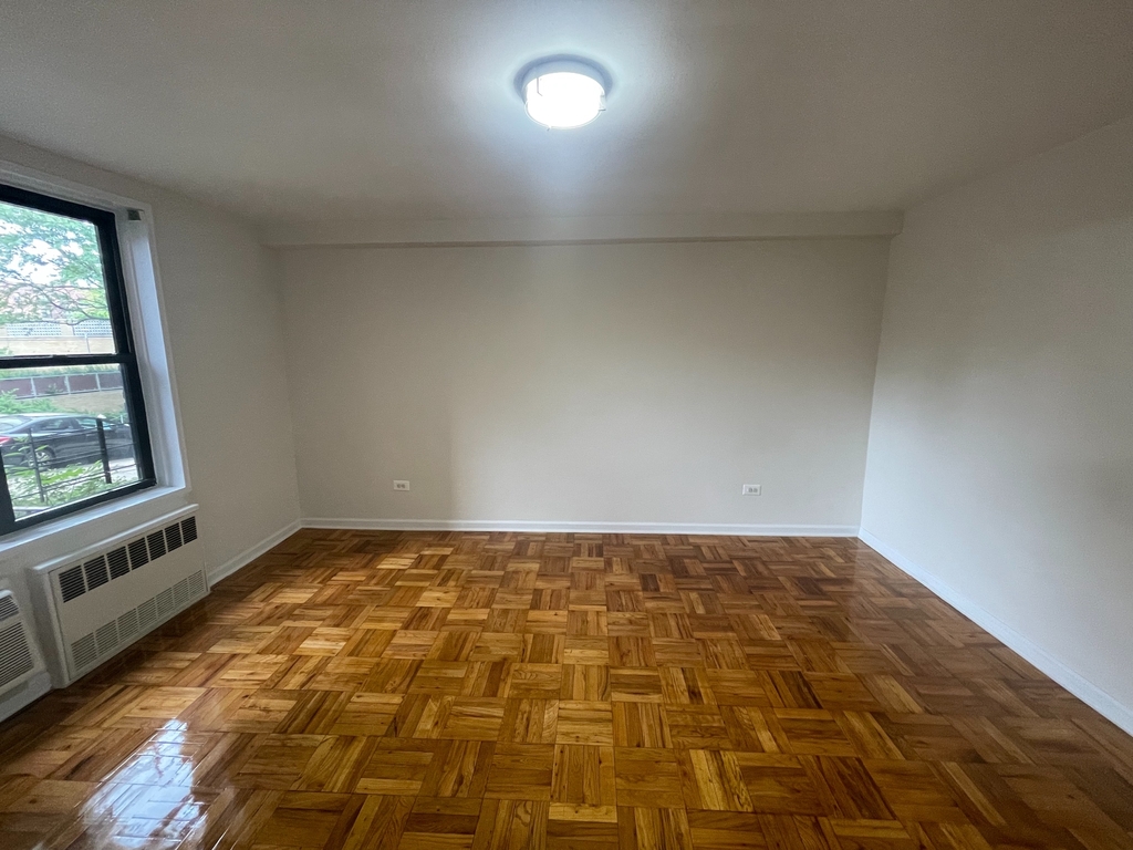 Apartment 67th Avenue  Queens, NY 11375, MLS-RD4451-2