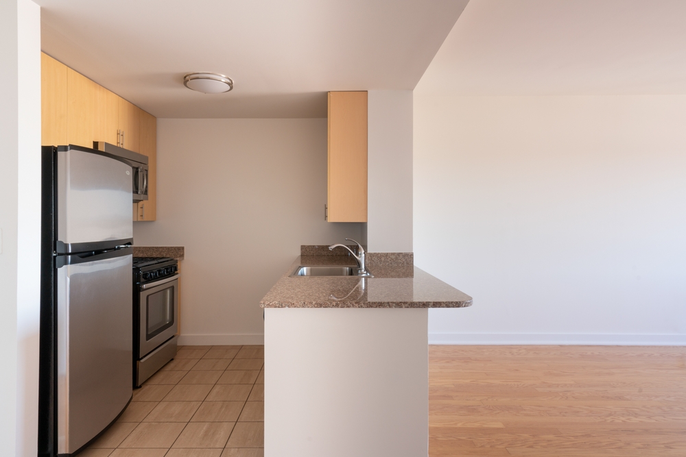 Apartment 89th Avenue  Queens, NY 11432, MLS-RD4469-2