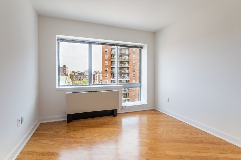 Apartment 89th Avenue  Queens, NY 11432, MLS-RD4469-7