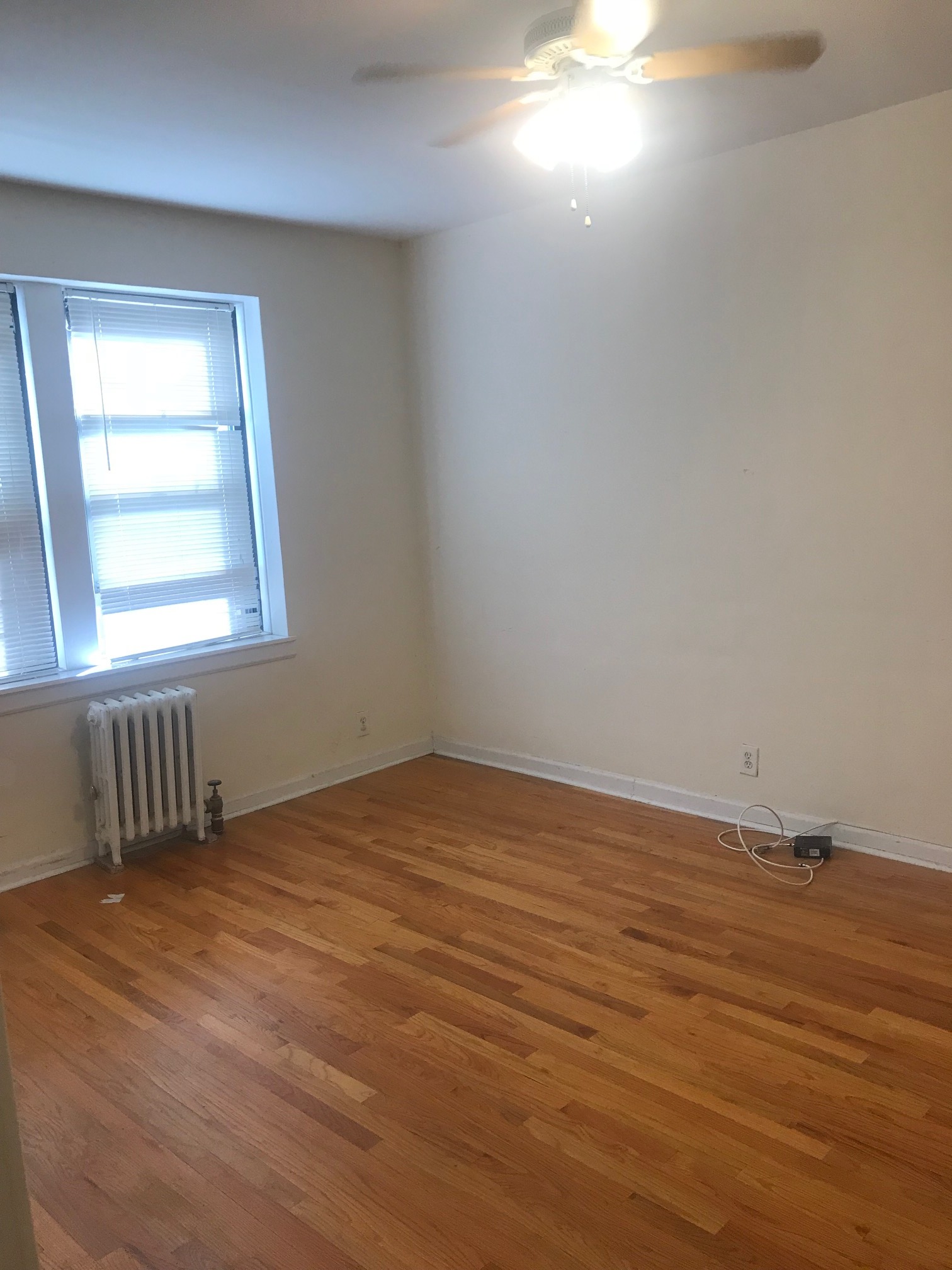 Apartment Saunders Street  Queens, NY 11374, MLS-RD4483-2