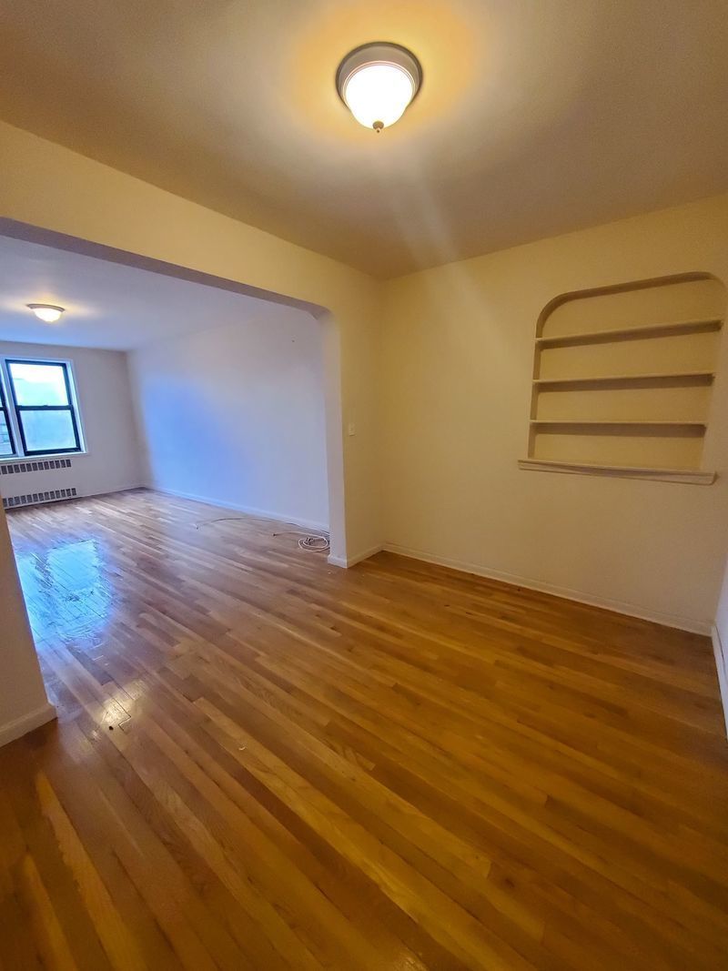 Apartment Wetherole Street  Queens, NY 11374, MLS-RD4485-2