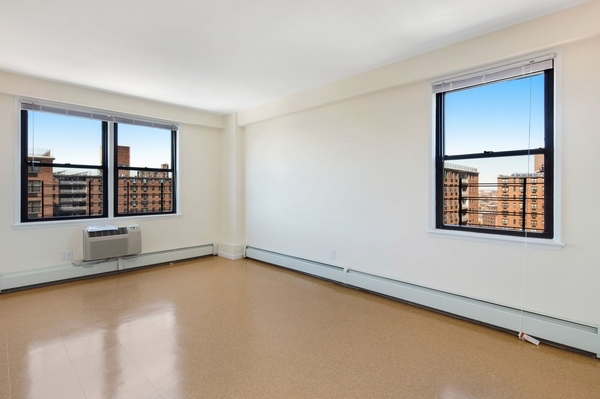 Apartment 57th Avenue  Queens, NY 11368, MLS-RD4498-5