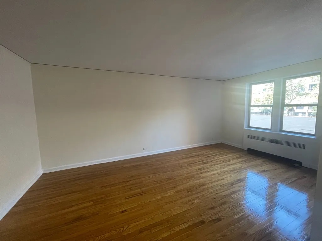 Apartment 66th Road  Queens, NY 11374, MLS-RD4507-2