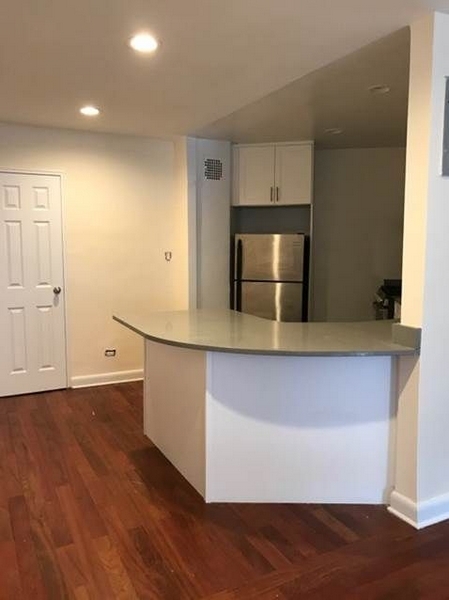 Apartment 40th Street  Queens, NY 11104, MLS-RD4515-8