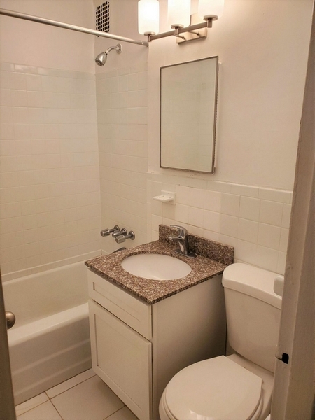 Apartment Crescent Street  Queens, NY 11106, MLS-RD4529-4