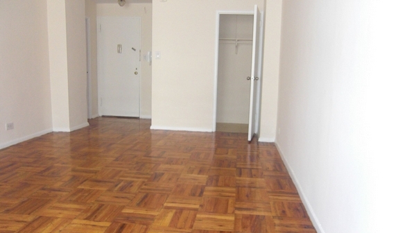 Apartment 83rd Avenue  Queens, NY 11415, MLS-RD4530-3