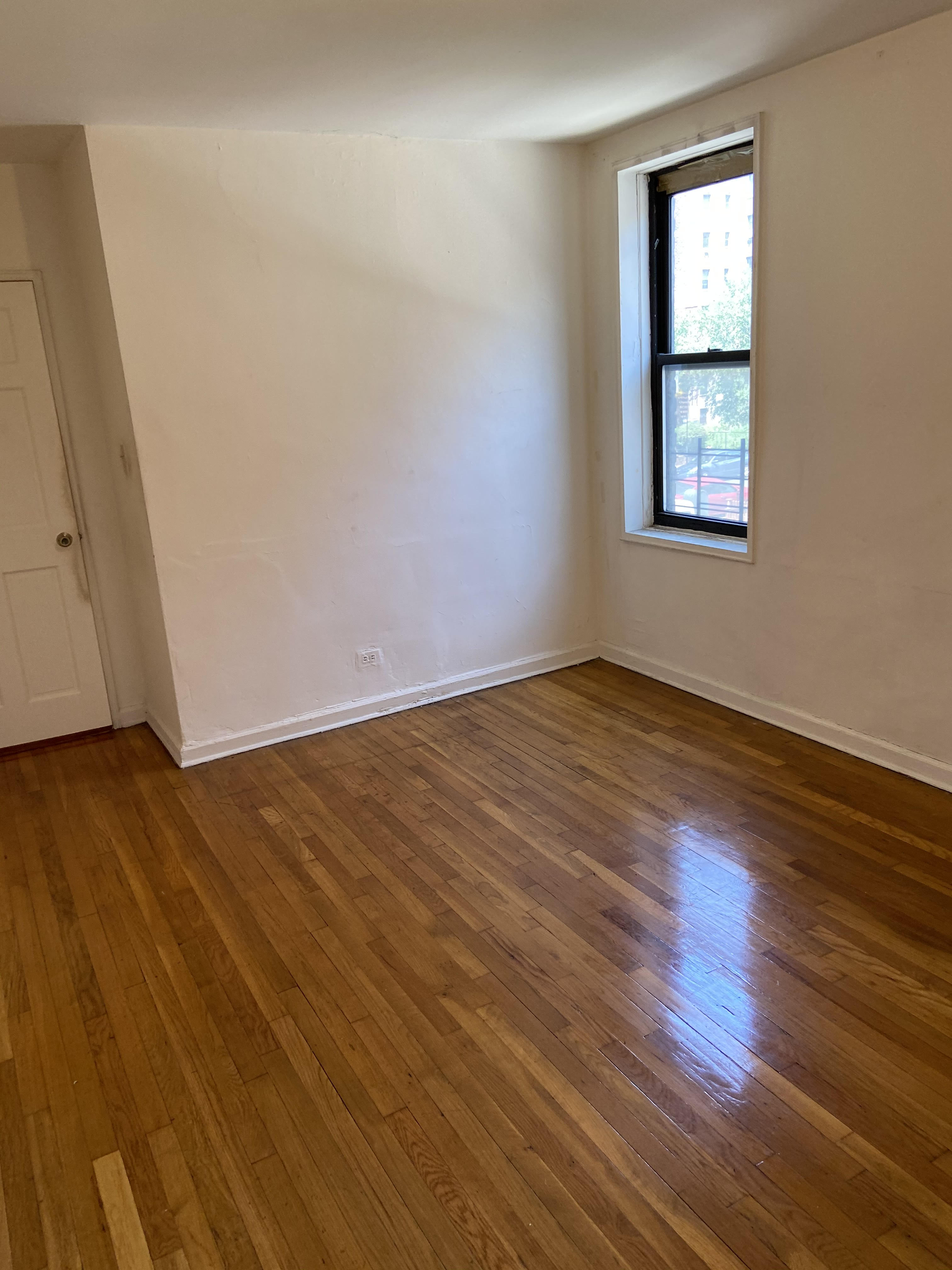 Apartment 66th Avenue  Queens, NY 11374, MLS-RD4542-8