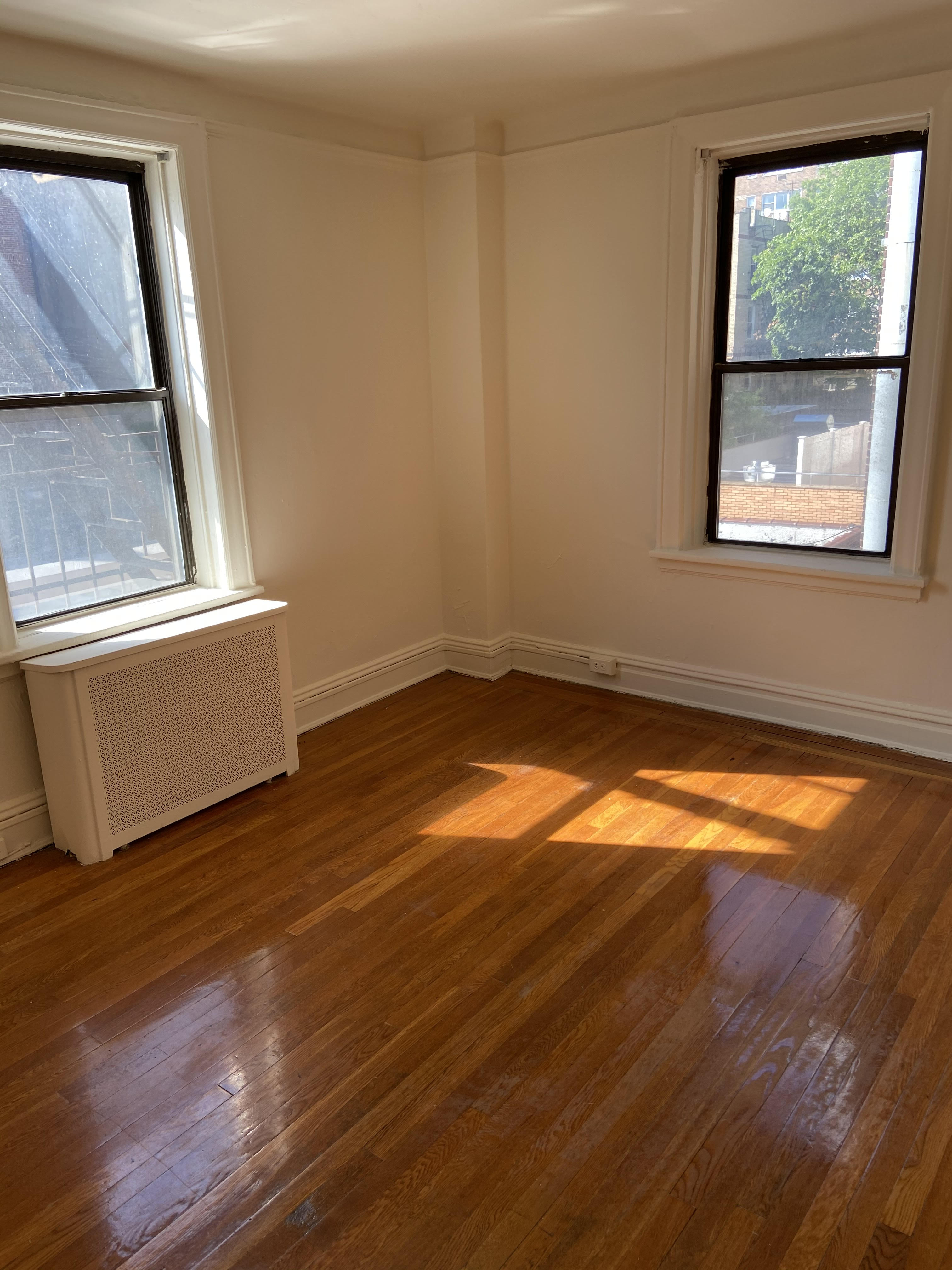 Apartment 72nd Road  Queens, NY 11375, MLS-RD4543-2