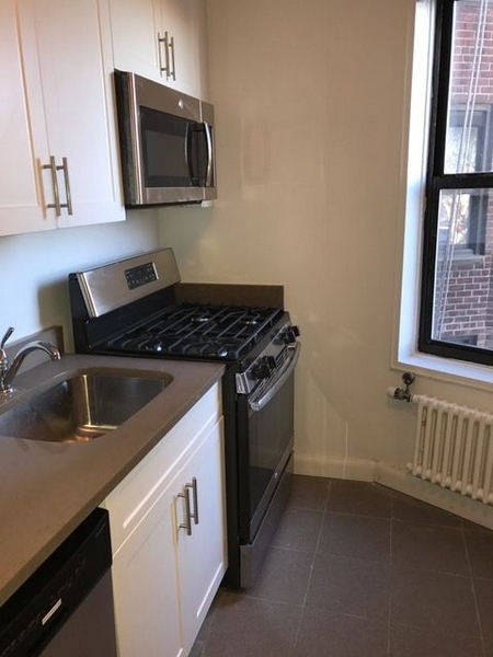 Apartment 62nd Road  Queens, NY 11375, MLS-RD4559-2