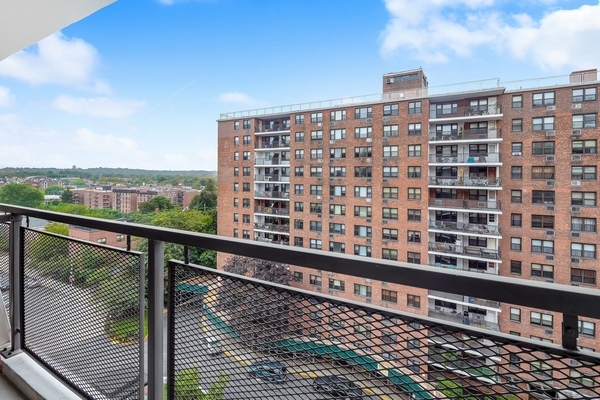 Apartment 67th Avenue  Queens, NY 11374, MLS-RD4574-10