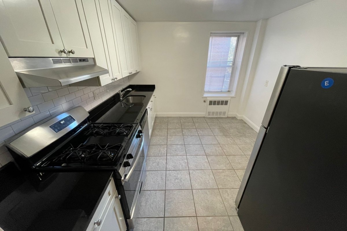 Apartment 150th Street  Queens, NY 11367, MLS-RD4596-2