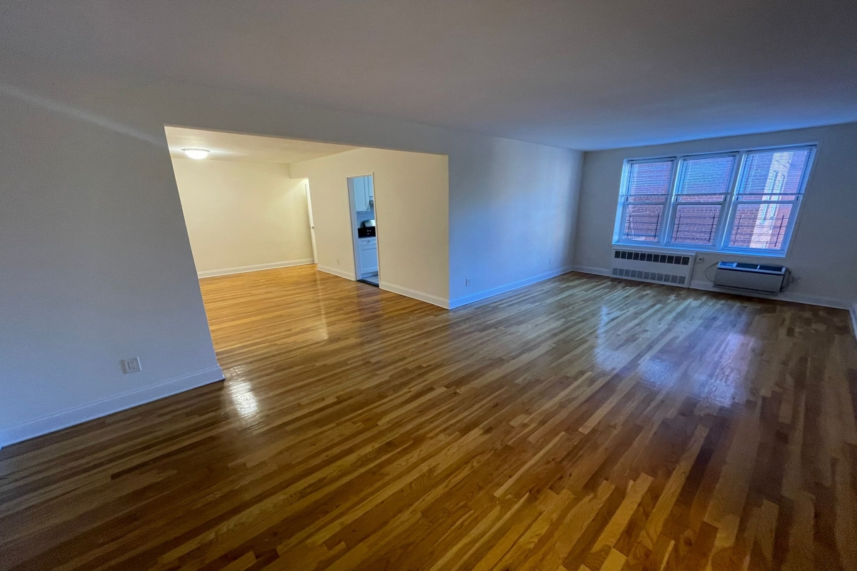 Apartment 150th Street  Queens, NY 11367, MLS-RD4596-4