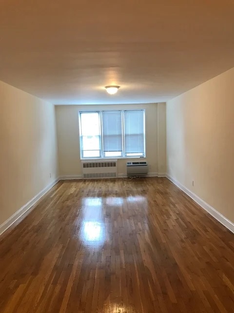 Apartment 150th Street  Queens, NY 11367, MLS-RD4609-2