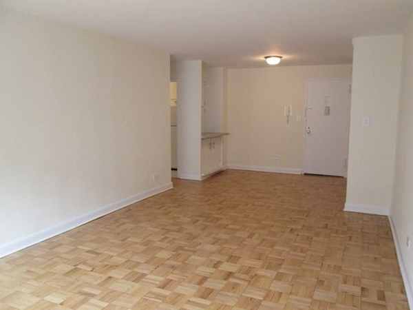 Apartment 67th Avenue  Queens, NY 11374, MLS-RD4615-2