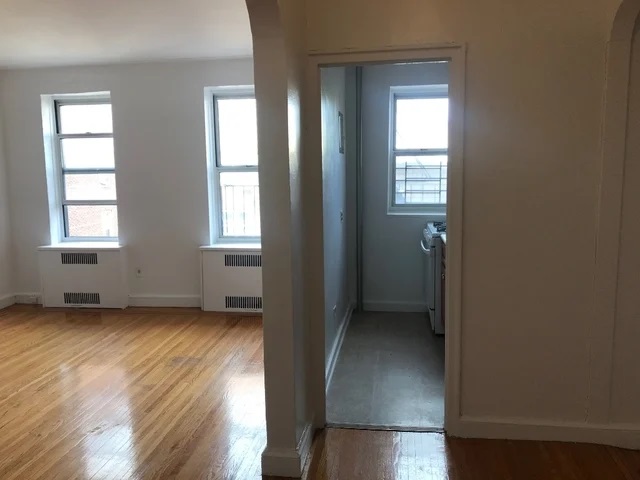 Apartment 72nd Avenue  Queens, NY 11375, MLS-RD4627-2